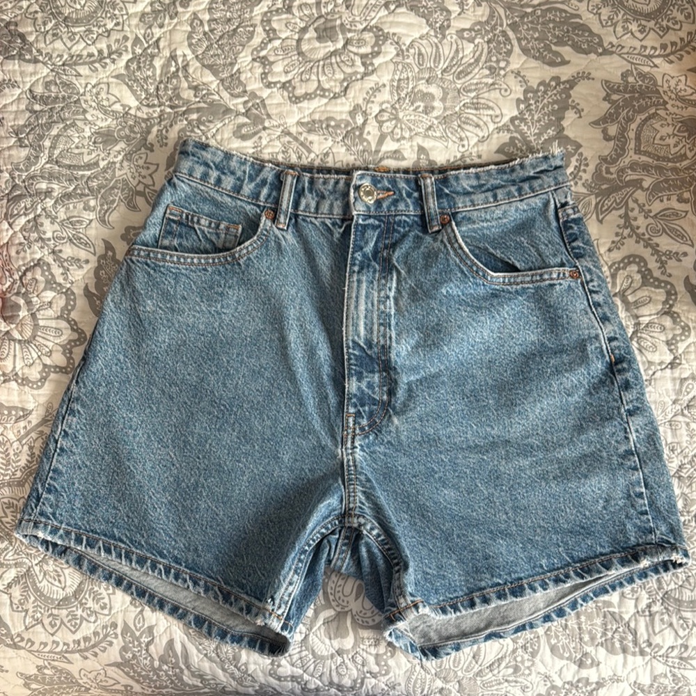 Zara Blue Jean Shorts High-Waisted Vintage Style
